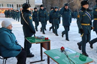 Парта памяти в Железногорском кадетском корпусе